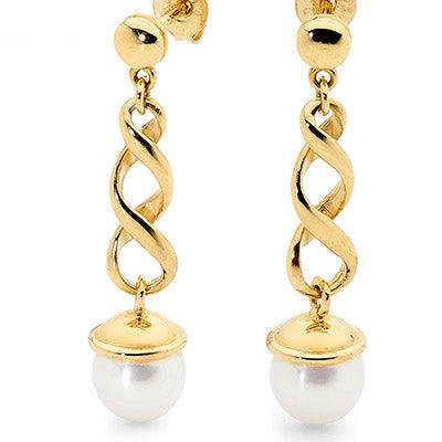 Pearl Earrings with a Twist