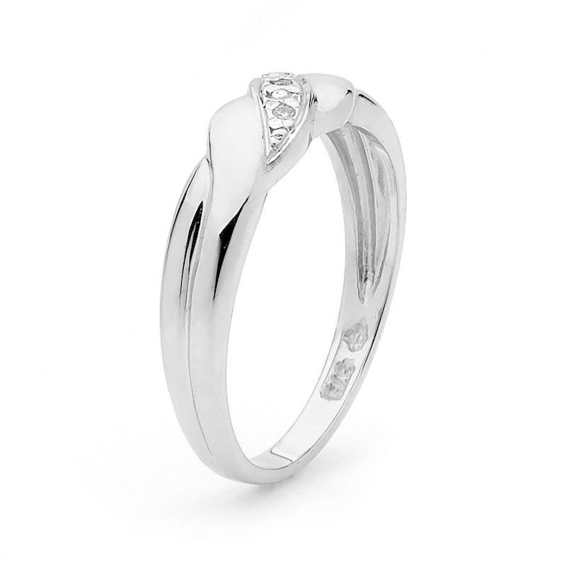 Twisted Band White Gold Ring with Diamonds